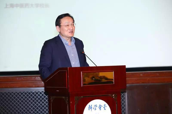 总会副会长、医务分会会长徐建光